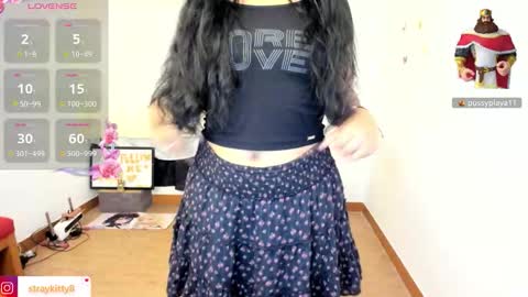 Luna        online show from March 12, 9:18 pm