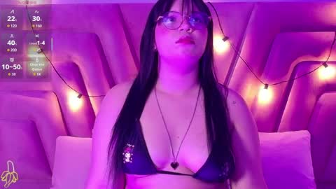 innocenthazel online show from May 2, 3:12 am