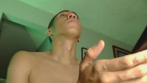 Aaron online show from February 4, 3:33 am