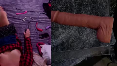 InsatiableCpl333 online show from February 12, 8:40 pm