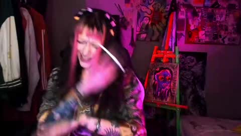 Insunnity666 online show from April 30, 8:57 pm