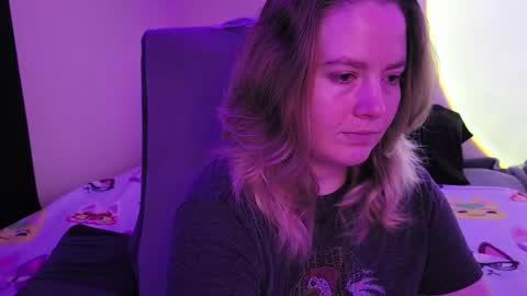 Faye online show from December 21, 6:20 am