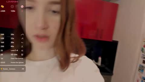 Snapshot of internetsexplorer chatting on March 12, 12:36 pm Bernadette  Join  online show from March 12, 12:36 pm