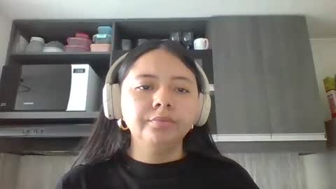 Iris 3 online show from March 3, 3:41 pm