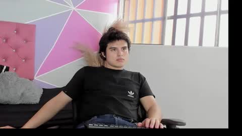 invincible200 online show from November 26, 2:25 pm