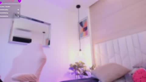 io_chie_ online show from June 27, 4:29 am