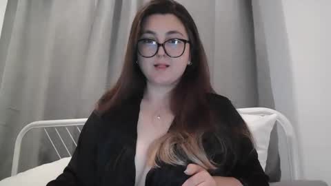 Annabelle online show from November 12, 2:30 pm