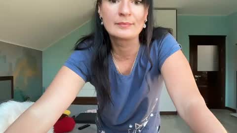 iracherrynow online show from July 31, 8:04 am