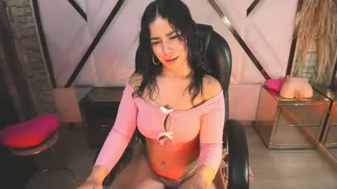 irina_rousee online show from July 11, 5:38 pm