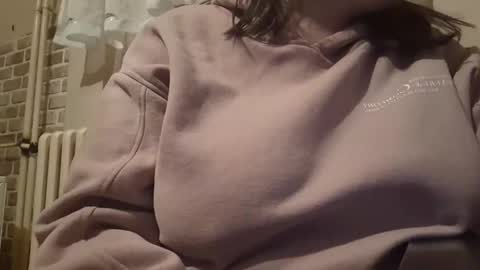 IrinnaK online show from February 18, 4:25 pm