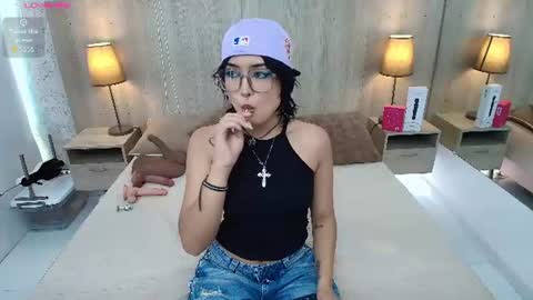 Iris online show from June 22, 7:32 pm
