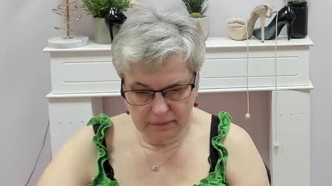 I R I S online show from March 12, 7:23 am