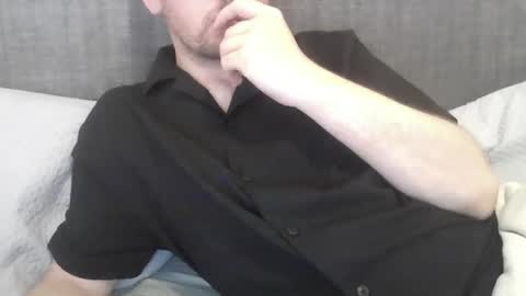 irishhighness95 online show from June 30, 8:36 am