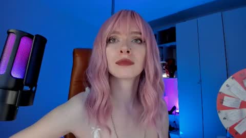Miss Iris Fansly Miss Iris new inst.  online show from July 13, 4:54 pm