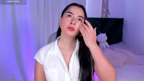 Iris Moira  online show from July 18, 12:40 pm