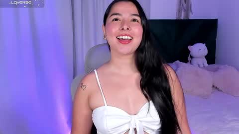 Iris Moira  online show from July 23, 2:20 am