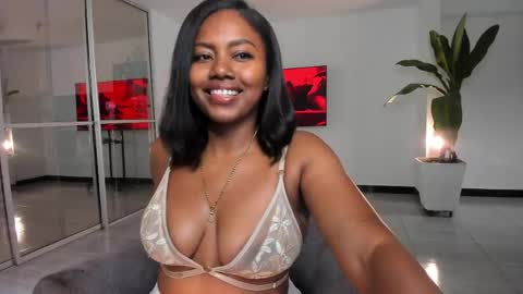 Rose  online show from June 3, 2:33 pm