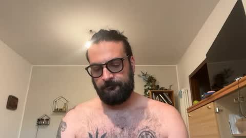 iron_reykh online show from June 22, 5:31 pm