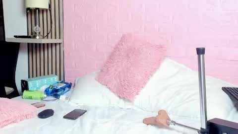 isa1_smith online show from March 14, 4:49 am