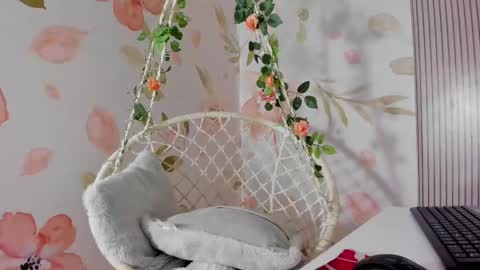 Isabella online show from December 13, 8:04 pm