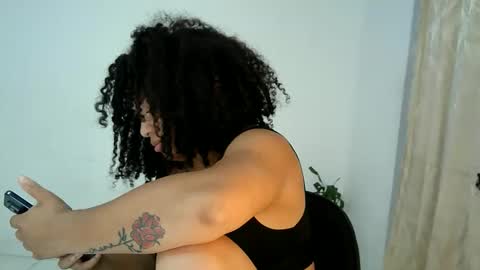 isa_bellaxx23 online show from February 2, 1:58 am