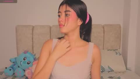 Isa Dolly online show from March 18, 12:49 am