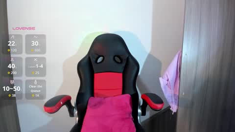 isa_klein online show from March 13, 5:11 am