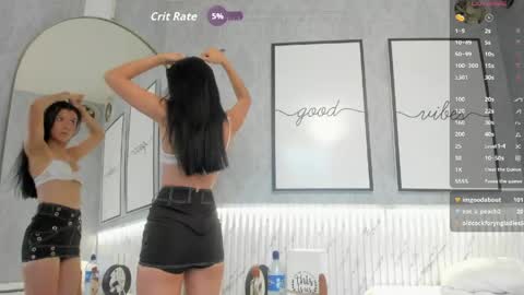    online show from May 5, 11:49 am