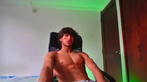isaac online show from October 21, 3:27 pm