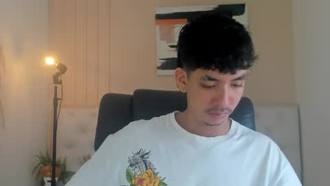 isaac_cryston online show from November 7, 9:06 pm