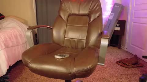 isaac online show from September 14, 3:46 pm