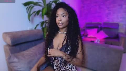 Isaa Coleman online show from July 3, 8:13 pm
