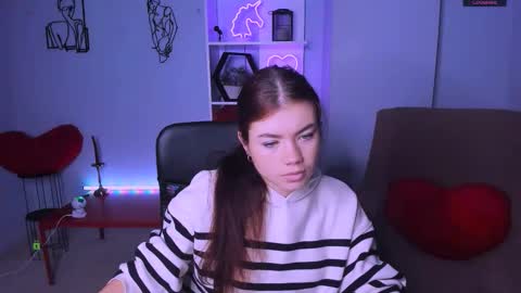 isabel online show from November 12, 7:00 am