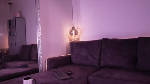 Isabela online show from July 16, 12:08 pm