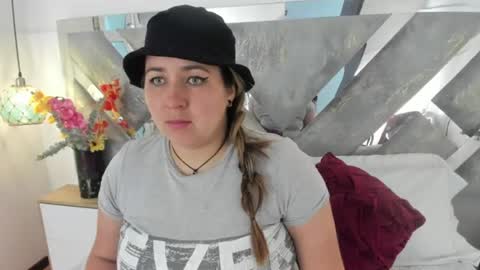 Mommy Isa online show from July 21, 12:40 pm