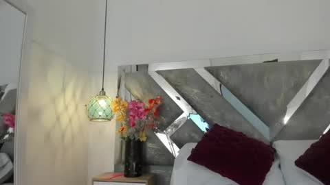 Mommy Isa online show from July 26, 1:09 pm