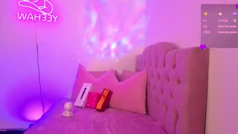 ISABELA  online show from July 2, 11:48 am