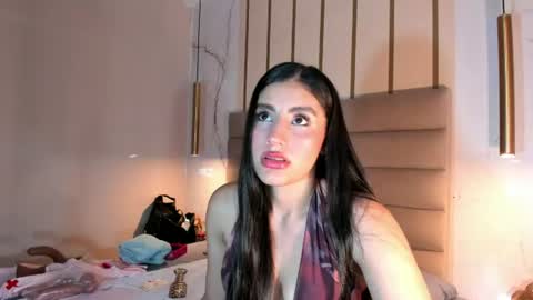 isabelastefano online show from June 25, 3:14 am