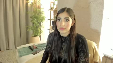 isabelastefano online show from May 2, 3:45 am