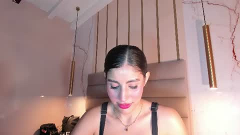 isabelastefano online show from June 23, 3:25 am