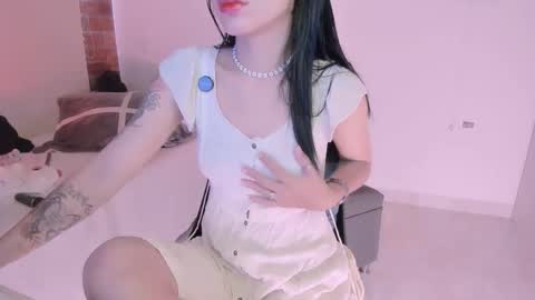 Isabella online show from November 1, 9:47 pm