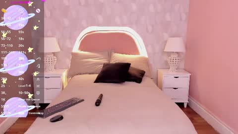 isabella__milf online show from July 11, 7:50 pm