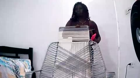 isabella online show from March 27, 9:38 pm