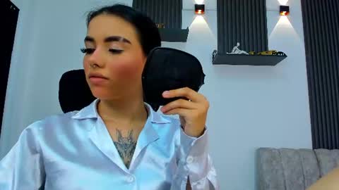 ISABELLA online show from July 13, 8:34 pm