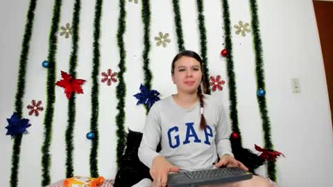 isabella_jaramillo online show from November 19, 1:10 pm