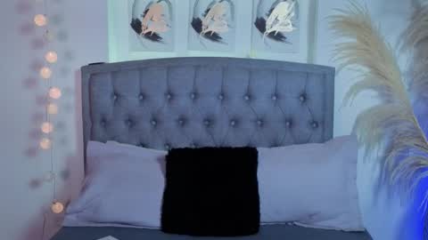   online show from January 17, 10:13 am