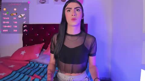 Isabella Moon9 online show from June 23, 11:28 am