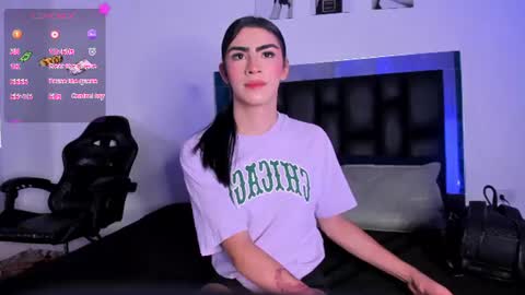 Isabella Moon9 online show from June 26, 11:48 am