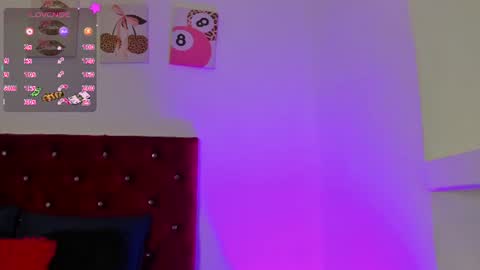 Isabella Moon9 online show from July 8, 12:41 pm