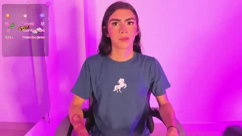 Isabella Moon9 online show from June 18, 11:48 am